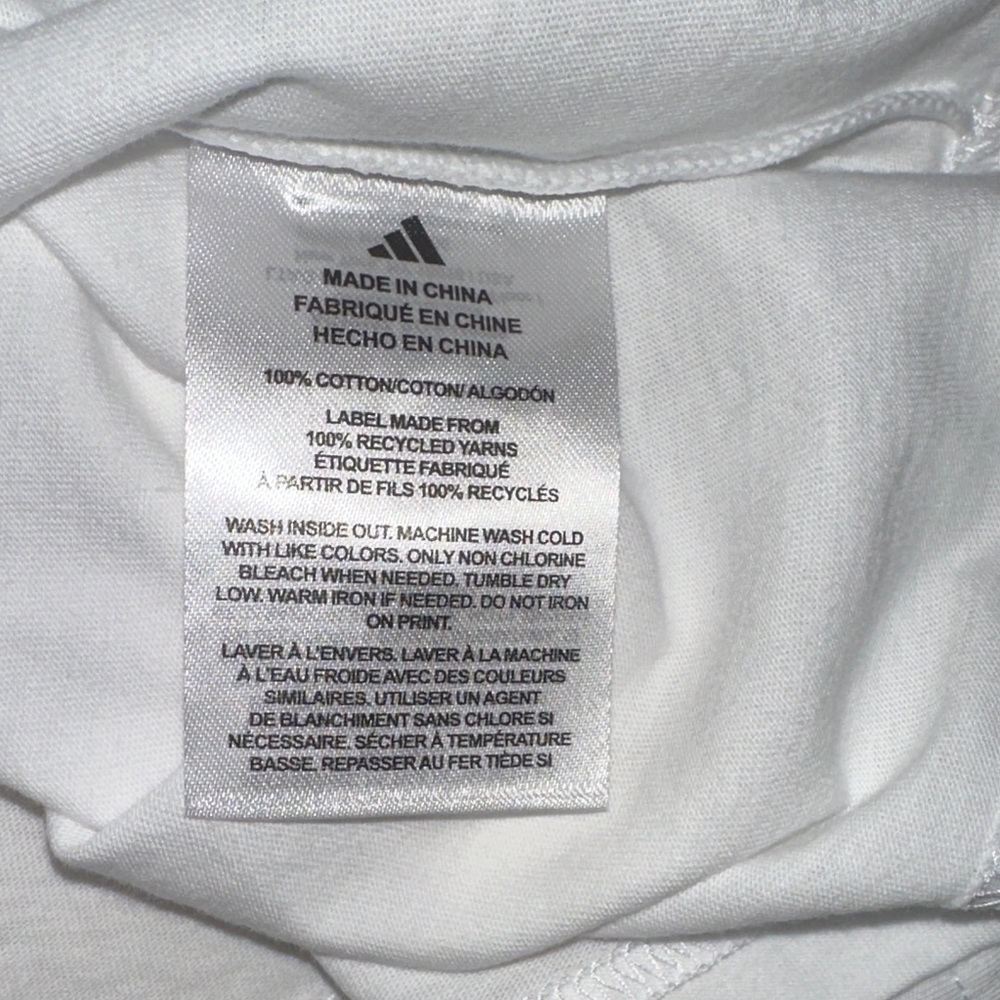 NEW Adidas Kids White T-Shirt & Shorts 2 pc Set - Picture 9 of 10